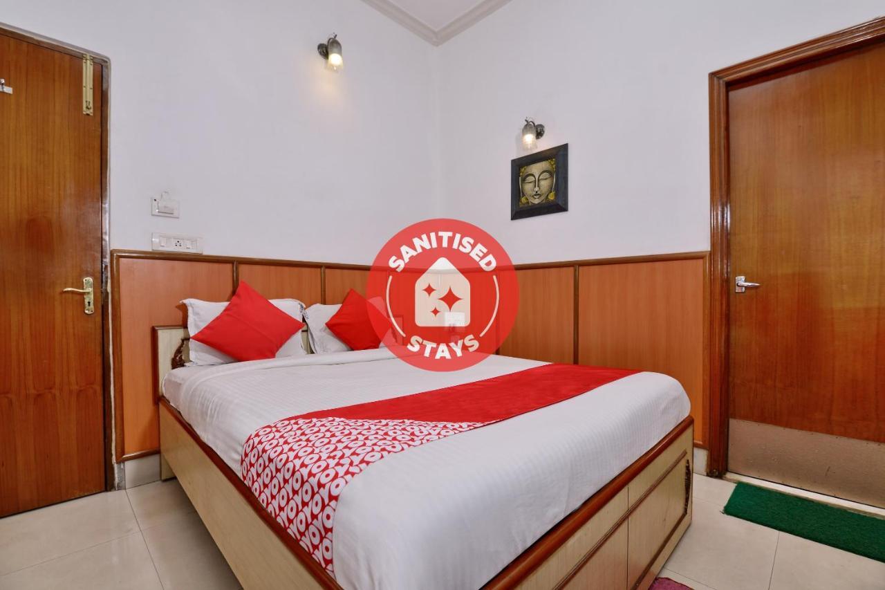 Oyo 3436 Shree Utsav Palace Guest House Kalkutta Exterior foto