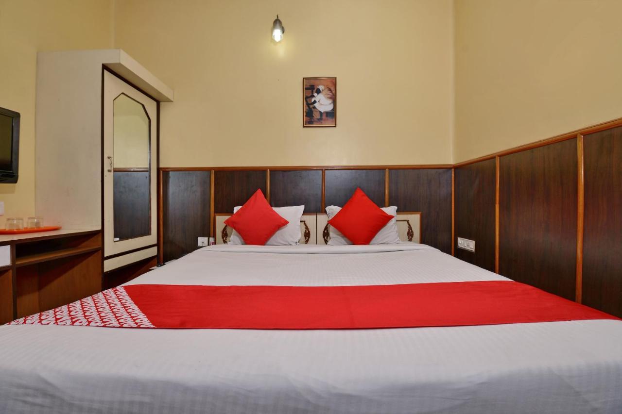 Oyo 3436 Shree Utsav Palace Guest House Kalkutta Exterior foto